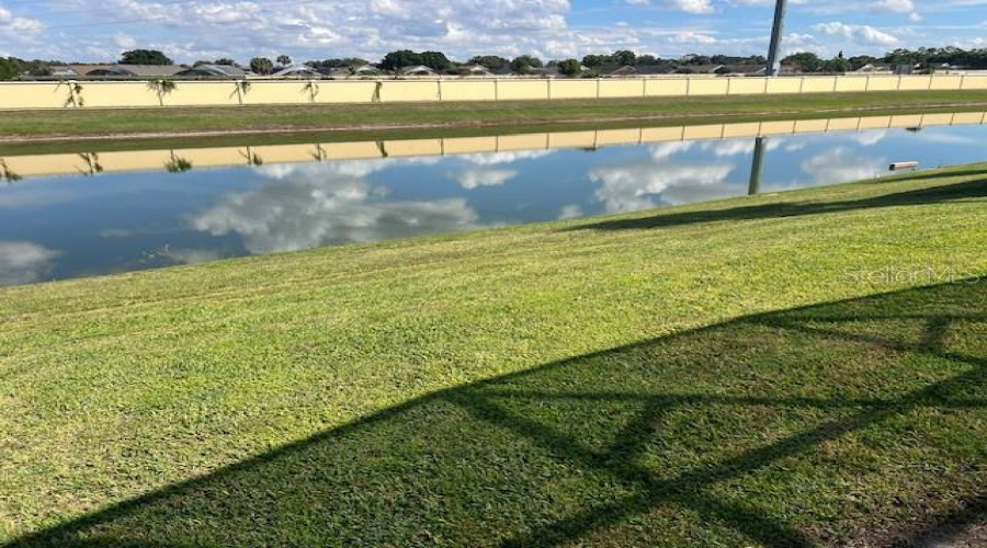 KISSIMMEE, Florida 34747, 4 Bedrooms Bedrooms, ,3 BathroomsBathrooms,Residential,For Sale,ONEIDA,0,MFRO6358789