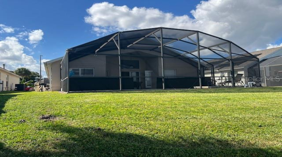 KISSIMMEE, Florida 34747, 4 Bedrooms Bedrooms, ,3 BathroomsBathrooms,Residential,For Sale,ONEIDA,0,MFRO6358789