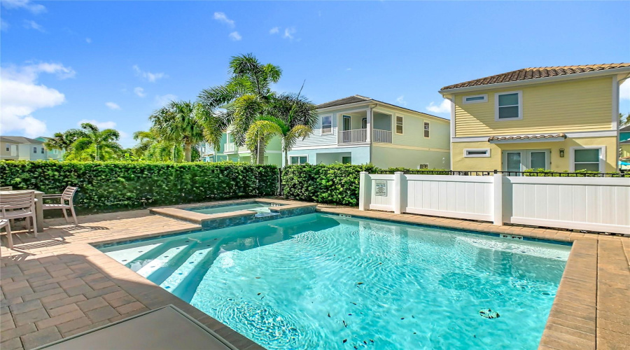 KISSIMMEE, Florida 34747, 3 Bedrooms Bedrooms, ,3 BathroomsBathrooms,Residential,For Sale,SALTED RIM,0,MFRO6356626