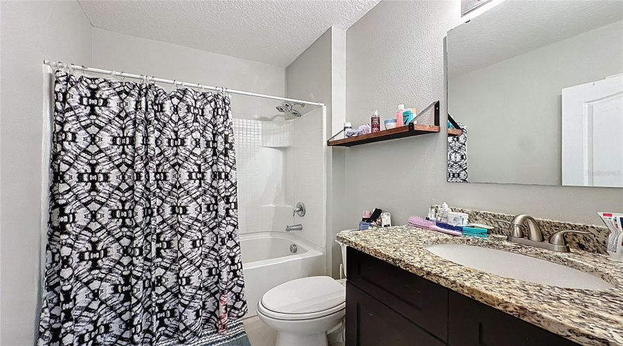 DAVENPORT, Florida 33896, 3 Bedrooms Bedrooms, ,2 BathroomsBathrooms,Residential,For Sale,ABERDEEN,0,MFRS5138215