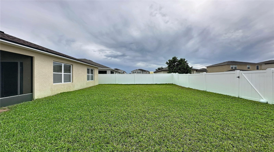 DAVENPORT, Florida 33896, 3 Bedrooms Bedrooms, ,2 BathroomsBathrooms,Residential,For Sale,ABERDEEN,0,MFRS5138215