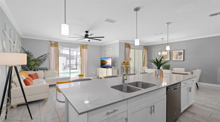 KISSIMMEE, Florida 34746, 4 Bedrooms Bedrooms, ,3 BathroomsBathrooms,Residential,For Sale,GATSBY,0,MFRO6359060