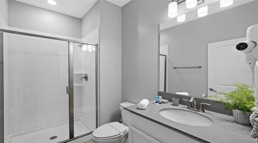 KISSIMMEE, Florida 34746, 4 Bedrooms Bedrooms, ,3 BathroomsBathrooms,Residential,For Sale,GATSBY,0,MFRO6359060