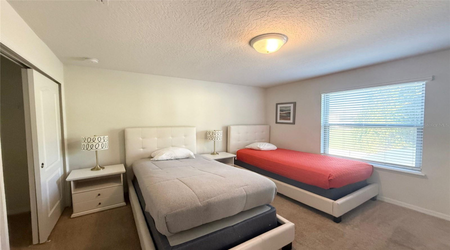 KISSIMMEE, Florida 34747, 9 Bedrooms Bedrooms, ,6 BathroomsBathrooms,Residential,For Sale,LIMA,0,MFRO6359137