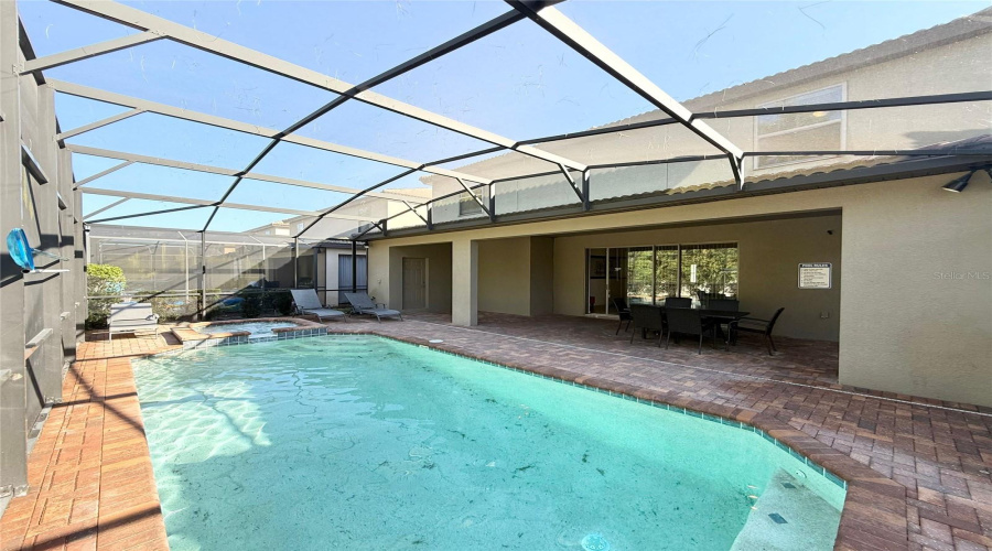 KISSIMMEE, Florida 34747, 9 Bedrooms Bedrooms, ,6 BathroomsBathrooms,Residential,For Sale,LIMA,0,MFRO6359137