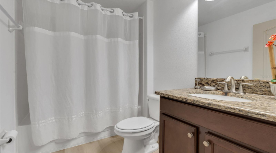 KISSIMMEE, Florida 34747, 5 Bedrooms Bedrooms, ,5 BathroomsBathrooms,Residential,For Sale,BANANA PALM,0,MFRO6358978