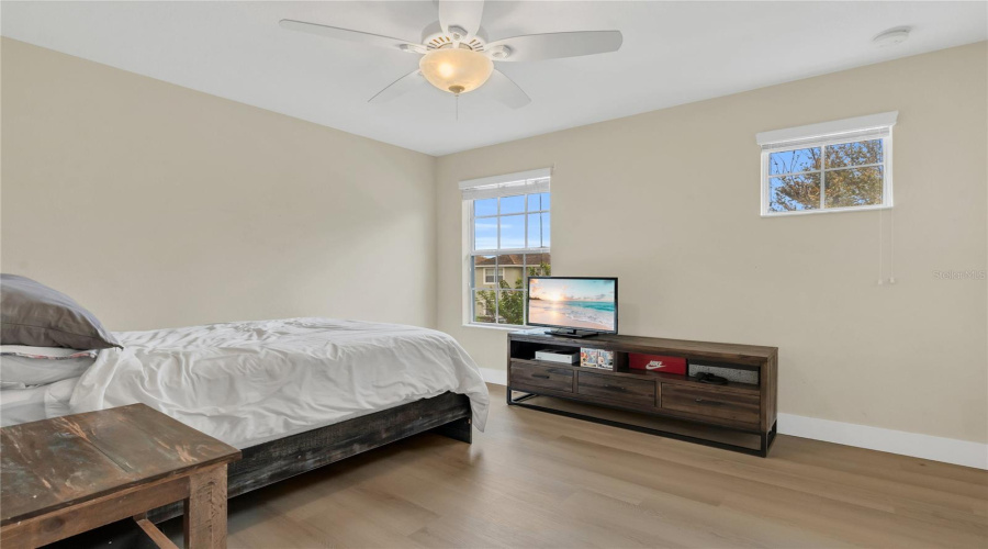 KISSIMMEE, Florida 34747, 5 Bedrooms Bedrooms, ,5 BathroomsBathrooms,Residential,For Sale,BANANA PALM,0,MFRO6358978