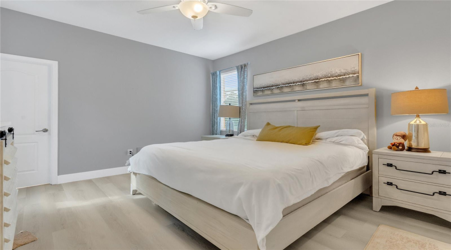 KISSIMMEE, Florida 34747, 5 Bedrooms Bedrooms, ,5 BathroomsBathrooms,Residential,For Sale,BANANA PALM,0,MFRO6358978