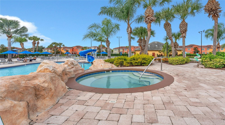 KISSIMMEE, Florida 34747, 5 Bedrooms Bedrooms, ,5 BathroomsBathrooms,Residential,For Sale,BANANA PALM,0,MFRO6358978