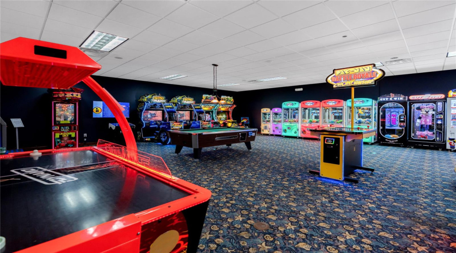 KISSIMMEE, Florida 34747, 5 Bedrooms Bedrooms, ,5 BathroomsBathrooms,Residential,For Sale,BANANA PALM,0,MFRO6358978