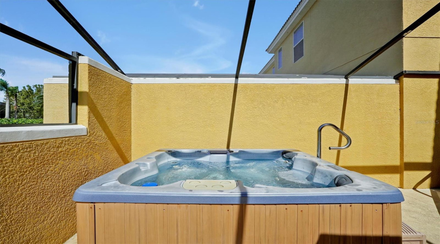 KISSIMMEE, Florida 34747, 2 Bedrooms Bedrooms, ,2 BathroomsBathrooms,Residential,For Sale,RED GINGER,0,MFRO6358693