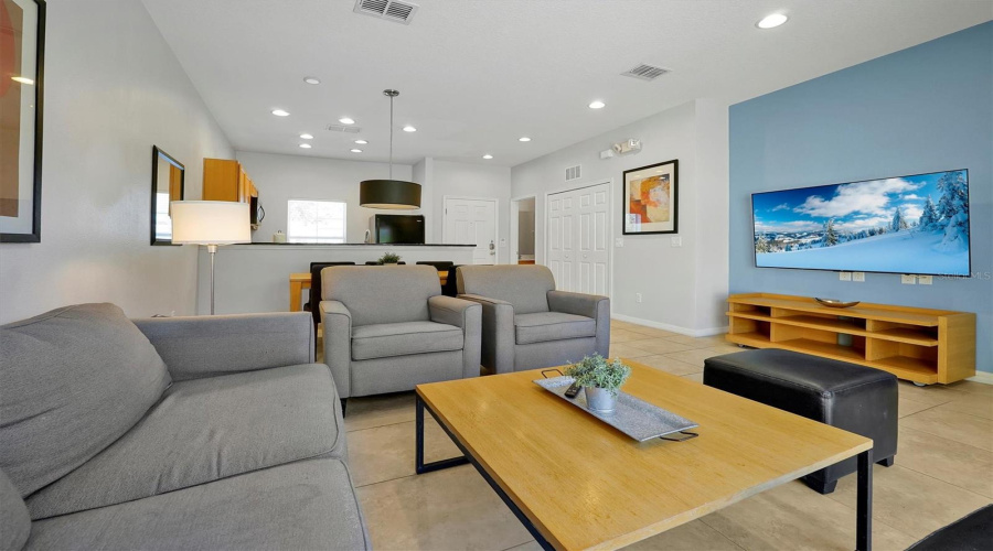 KISSIMMEE, Florida 34747, 2 Bedrooms Bedrooms, ,2 BathroomsBathrooms,Residential,For Sale,RED GINGER,0,MFRO6358693