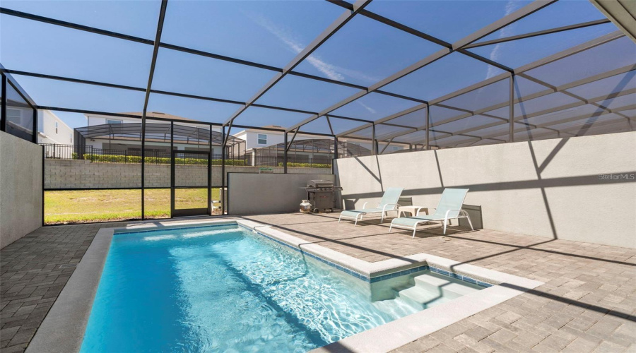 DAVENPORT, Florida 33897, 5 Bedrooms Bedrooms, ,4 BathroomsBathrooms,Residential,For Sale,PARADISE,0,MFRS5138229