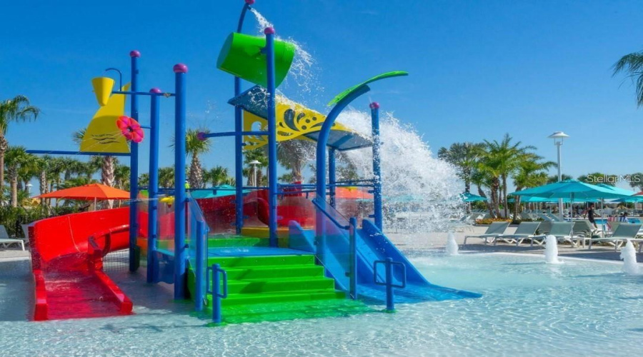 DAVENPORT, Florida 33897, 5 Bedrooms Bedrooms, ,4 BathroomsBathrooms,Residential,For Sale,PARADISE,0,MFRS5138229