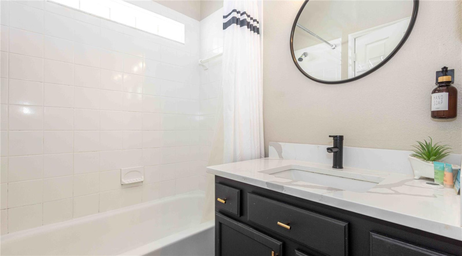 DAVENPORT, Florida 33897, 3 Bedrooms Bedrooms, ,2 BathroomsBathrooms,Residential,For Sale,SONJA,0,MFRO6319055