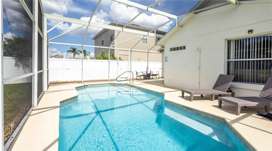 DAVENPORT, Florida 33897, 3 Bedrooms Bedrooms, ,2 BathroomsBathrooms,Residential,For Sale,SONJA,0,MFRO6319055