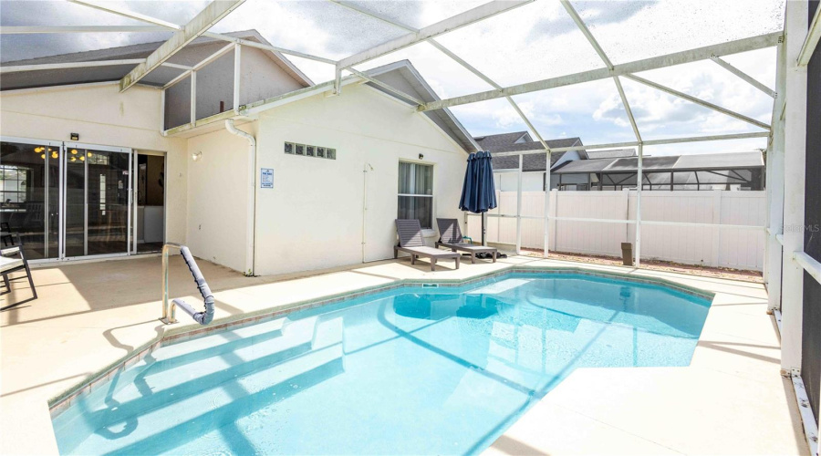 DAVENPORT, Florida 33897, 3 Bedrooms Bedrooms, ,2 BathroomsBathrooms,Residential,For Sale,SONJA,0,MFRO6319055