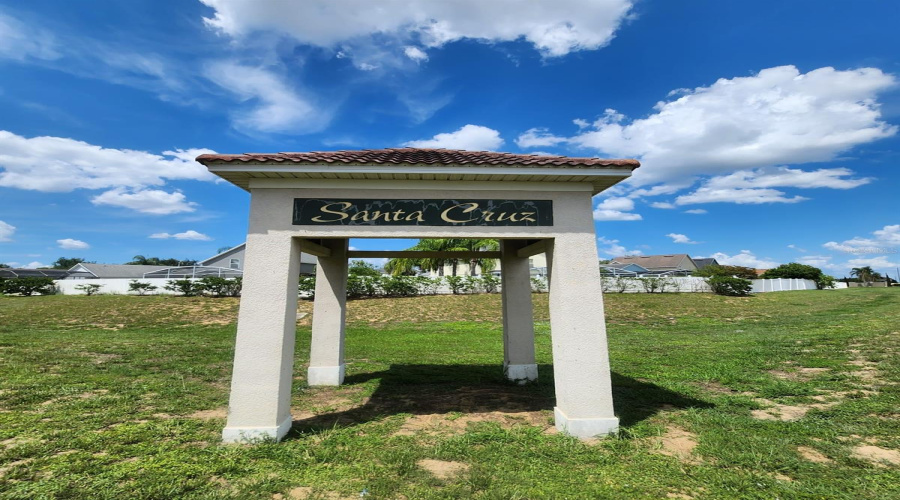 DAVENPORT, Florida 33897, 3 Bedrooms Bedrooms, ,2 BathroomsBathrooms,Residential,For Sale,SONJA,0,MFRO6319055