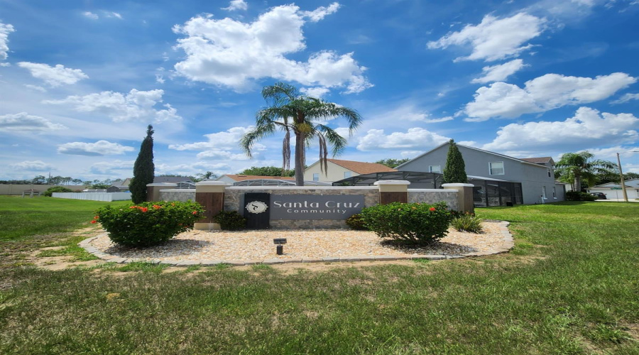 DAVENPORT, Florida 33897, 3 Bedrooms Bedrooms, ,2 BathroomsBathrooms,Residential,For Sale,SONJA,0,MFRO6319055