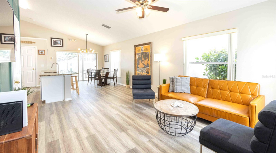 DAVENPORT, Florida 33897, 3 Bedrooms Bedrooms, ,2 BathroomsBathrooms,Residential,For Sale,SONJA,0,MFRO6319055