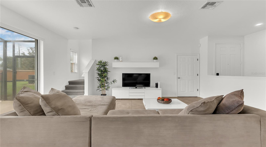 KISSIMMEE, Florida 34746, 4 Bedrooms Bedrooms, ,3 BathroomsBathrooms,Residential,For Sale,LAS FUENTES,0,MFRO6350938