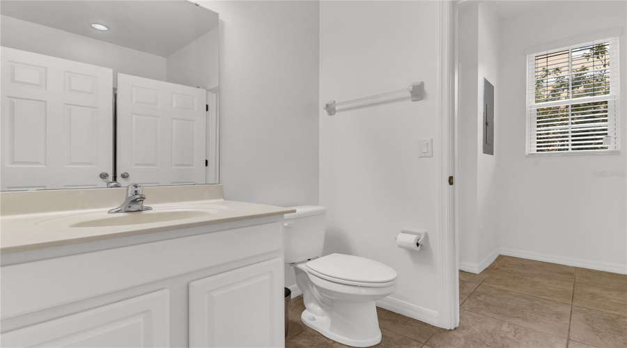 KISSIMMEE, Florida 34746, 4 Bedrooms Bedrooms, ,3 BathroomsBathrooms,Residential,For Sale,LAS FUENTES,0,MFRO6350938