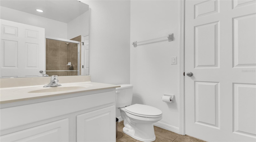 KISSIMMEE, Florida 34746, 4 Bedrooms Bedrooms, ,3 BathroomsBathrooms,Residential,For Sale,LAS FUENTES,0,MFRO6350938