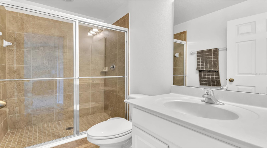 KISSIMMEE, Florida 34746, 4 Bedrooms Bedrooms, ,3 BathroomsBathrooms,Residential,For Sale,LAS FUENTES,0,MFRO6350938