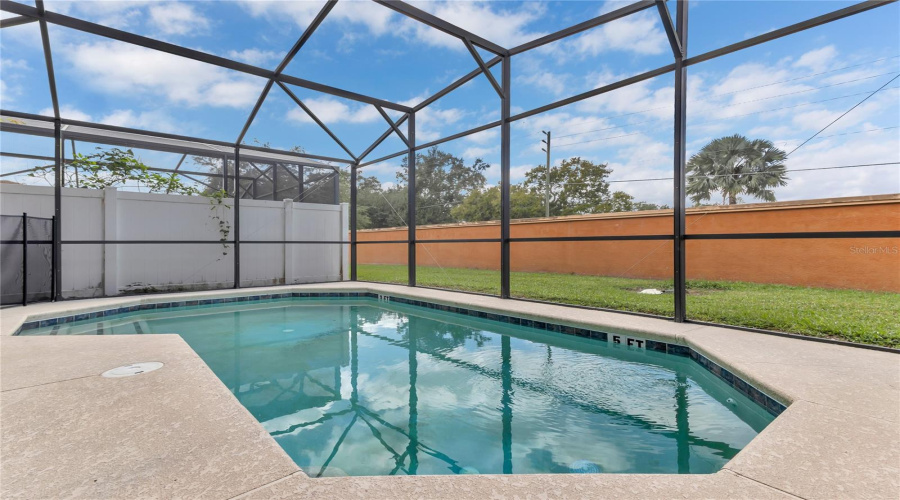 KISSIMMEE, Florida 34746, 4 Bedrooms Bedrooms, ,3 BathroomsBathrooms,Residential,For Sale,LAS FUENTES,0,MFRO6350938