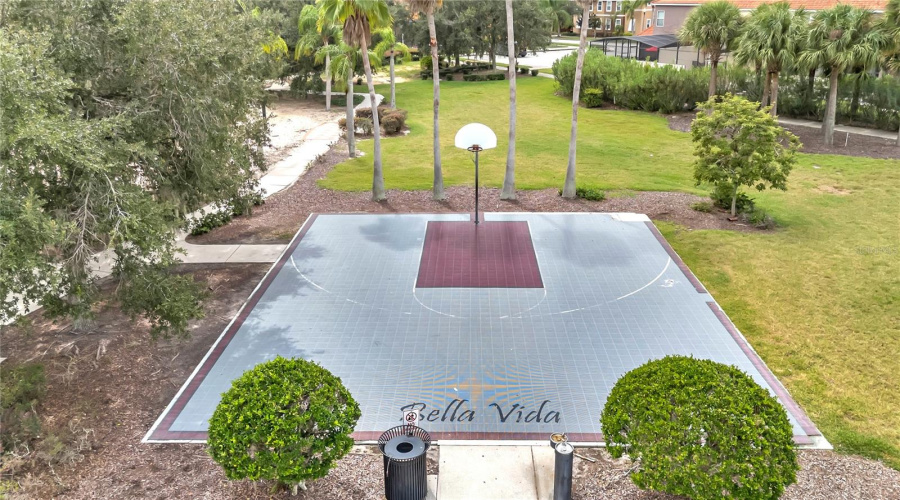 KISSIMMEE, Florida 34746, 4 Bedrooms Bedrooms, ,3 BathroomsBathrooms,Residential,For Sale,LAS FUENTES,0,MFRO6350938