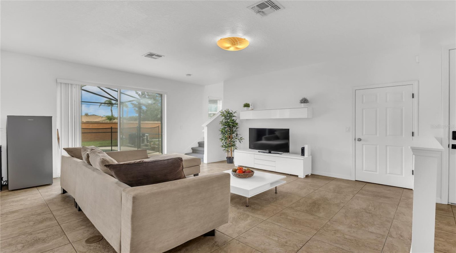 KISSIMMEE, Florida 34746, 4 Bedrooms Bedrooms, ,3 BathroomsBathrooms,Residential,For Sale,LAS FUENTES,0,MFRO6350938