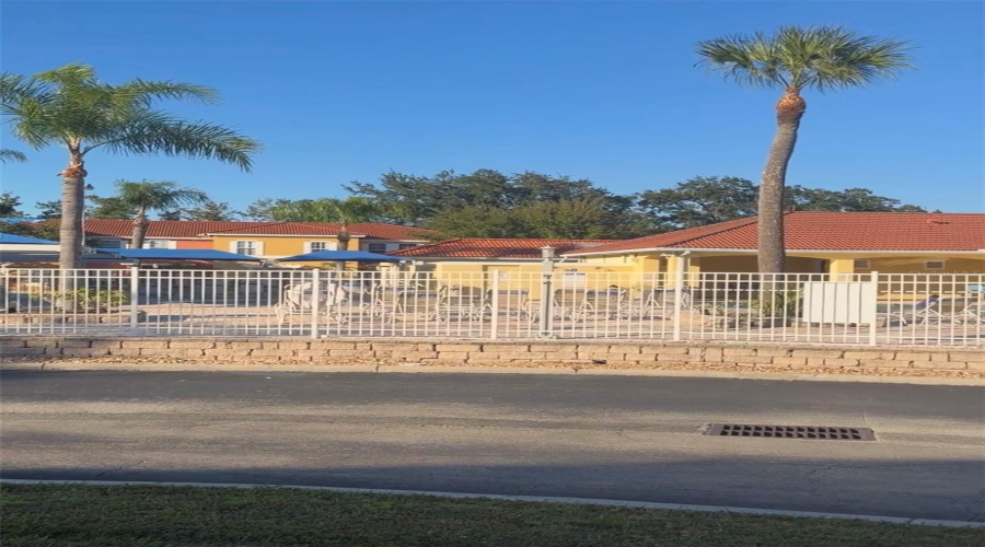 KISSIMMEE, Florida 34746, 3 Bedrooms Bedrooms, ,2 BathroomsBathrooms,Residential,For Sale,PARK RIDGE,0,MFRS5137773