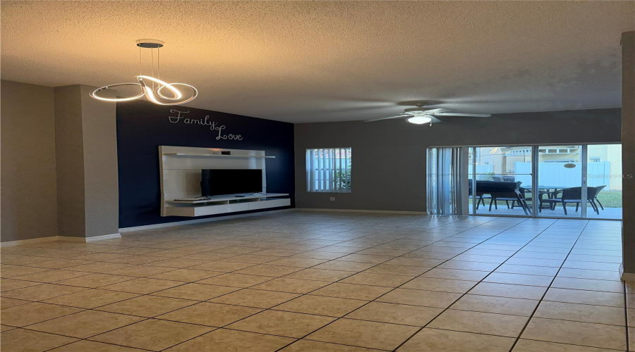 KISSIMMEE, Florida 34746, 3 Bedrooms Bedrooms, ,2 BathroomsBathrooms,Residential,For Sale,PARK RIDGE,0,MFRS5137773