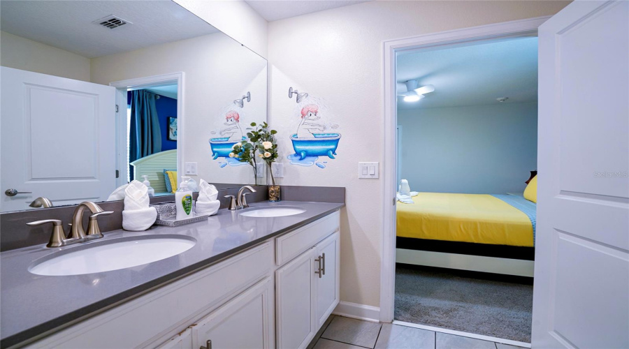 KISSIMMEE, Florida 34746, 9 Bedrooms Bedrooms, ,5 BathroomsBathrooms,Residential,For Sale,NARRATIVE,0,MFRO6359180