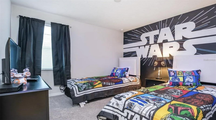 KISSIMMEE, Florida 34747, 7 Bedrooms Bedrooms, ,6 BathroomsBathrooms,Residential,For Sale,PELICAN COVE,0,MFRO6359207