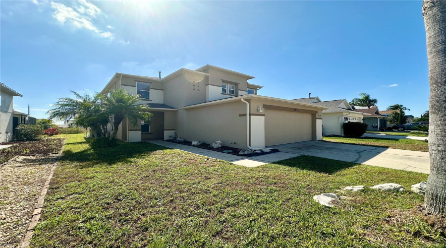 DAVENPORT, Florida 33897, 3 Bedrooms Bedrooms, ,2 BathroomsBathrooms,Residential,For Sale,RONA,0,MFRO6359132
