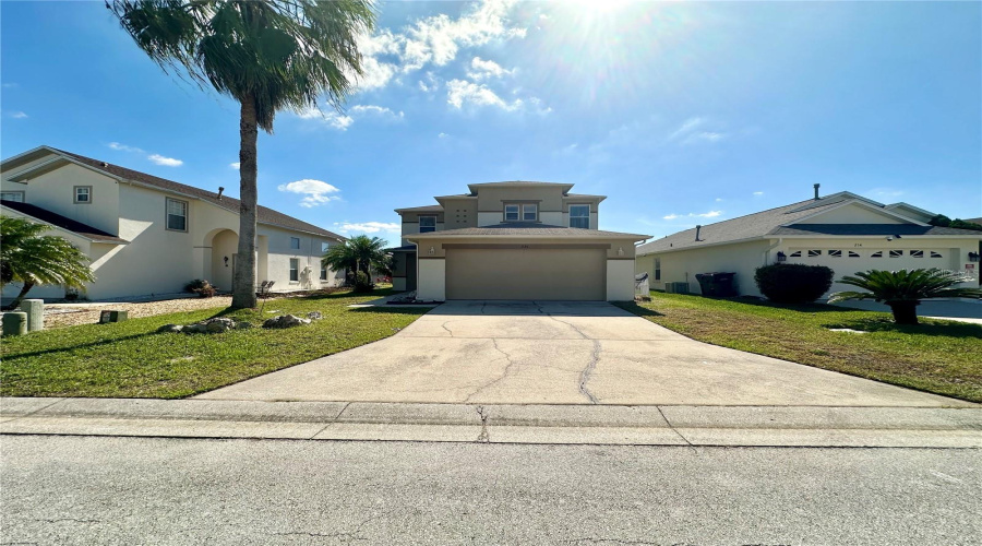 DAVENPORT, Florida 33897, 3 Bedrooms Bedrooms, ,2 BathroomsBathrooms,Residential,For Sale,RONA,0,MFRO6359132