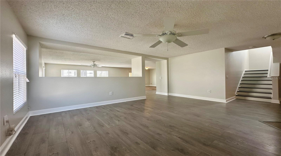 DAVENPORT, Florida 33897, 3 Bedrooms Bedrooms, ,2 BathroomsBathrooms,Residential,For Sale,RONA,0,MFRO6359132