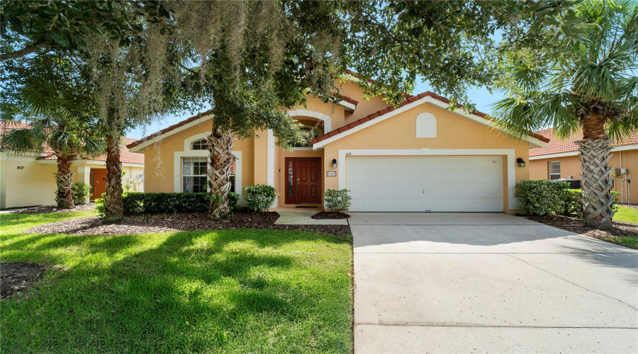 DAVENPORT, Florida 33897, 4 Bedrooms Bedrooms, ,3 BathroomsBathrooms,Residential,For Sale,SEVILLA,0,MFRO6326953