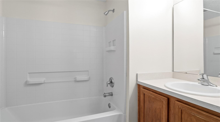 DAVENPORT, Florida 33897, 4 Bedrooms Bedrooms, ,3 BathroomsBathrooms,Residential,For Sale,SEVILLA,0,MFRO6326953