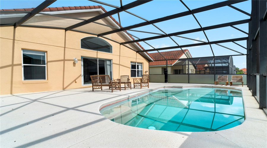 DAVENPORT, Florida 33897, 4 Bedrooms Bedrooms, ,3 BathroomsBathrooms,Residential,For Sale,SEVILLA,0,MFRO6326953