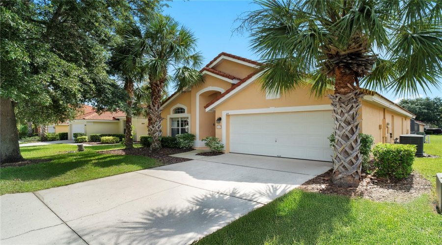DAVENPORT, Florida 33897, 4 Bedrooms Bedrooms, ,3 BathroomsBathrooms,Residential,For Sale,SEVILLA,0,MFRO6326953