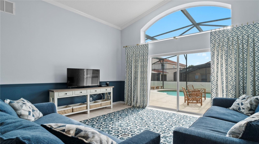 DAVENPORT, Florida 33897, 4 Bedrooms Bedrooms, ,3 BathroomsBathrooms,Residential,For Sale,SEVILLA,0,MFRO6326953