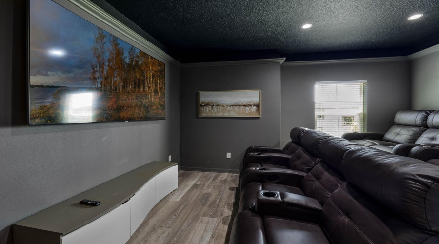 KISSIMMEE, Florida 34747, 7 Bedrooms Bedrooms, ,5 BathroomsBathrooms,Residential,For Sale,SUNSHINE RIDGE,0,MFRS5138217