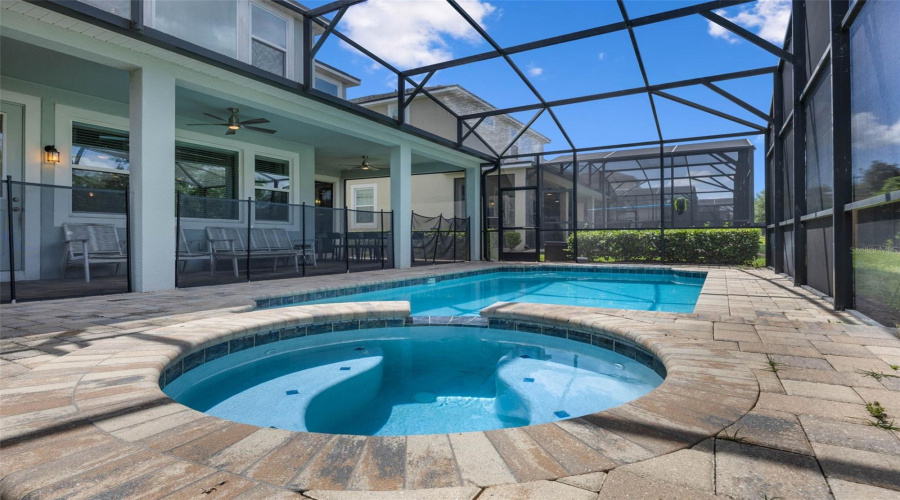 KISSIMMEE, Florida 34747, 7 Bedrooms Bedrooms, ,5 BathroomsBathrooms,Residential,For Sale,SUNSHINE RIDGE,0,MFRS5138217