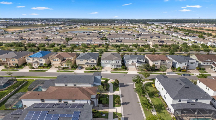 KISSIMMEE, Florida 34747, 7 Bedrooms Bedrooms, ,5 BathroomsBathrooms,Residential,For Sale,SUNSHINE RIDGE,0,MFRS5138217