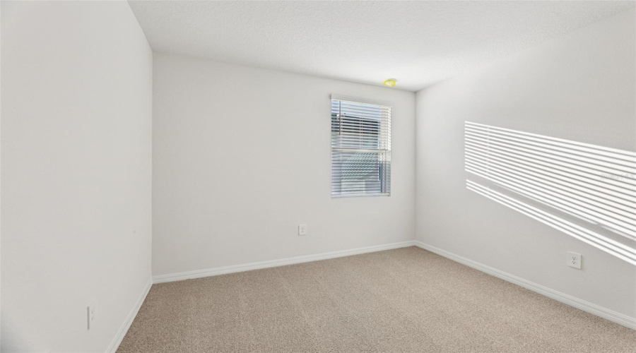 DAVENPORT, Florida 33837, 4 Bedrooms Bedrooms, ,2 BathroomsBathrooms,Residential,For Sale,MUD CANYON,0,MFRO6358401