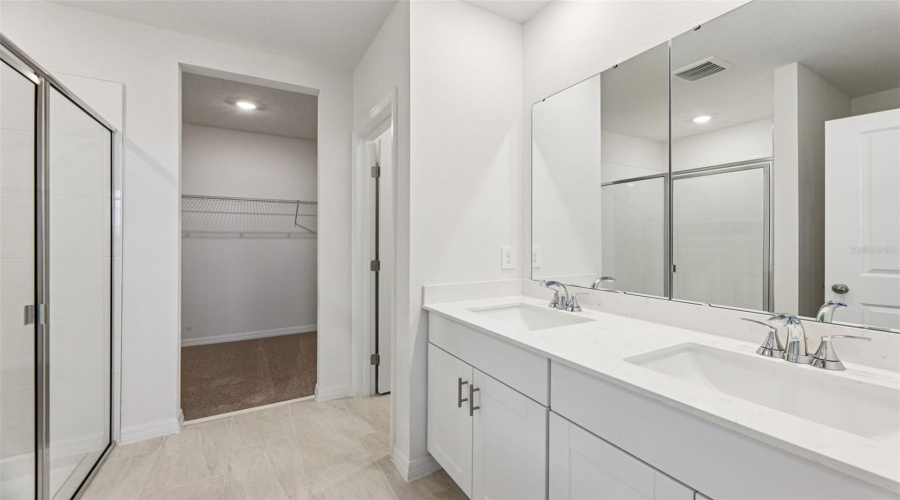 DAVENPORT, Florida 33837, 4 Bedrooms Bedrooms, ,2 BathroomsBathrooms,Residential,For Sale,MUD CANYON,0,MFRO6358401