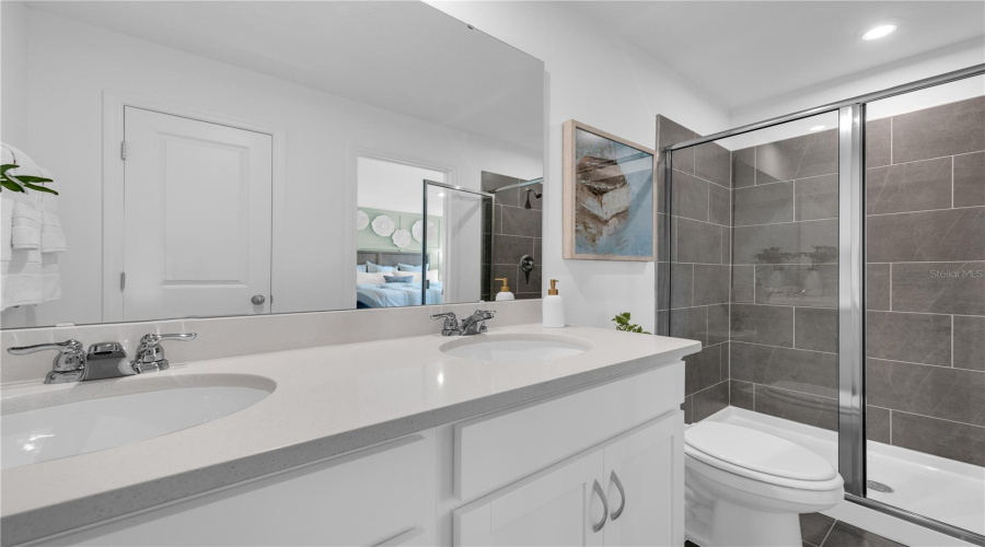 DAVENPORT, Florida 33897, 3 Bedrooms Bedrooms, ,2 BathroomsBathrooms,Residential,For Sale,FAN PALM,0,MFRO6359424