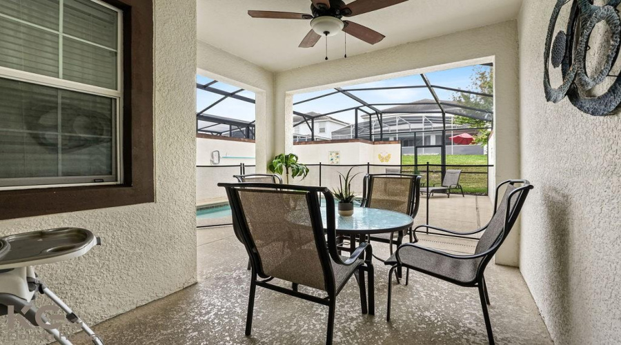 DAVENPORT, Florida 33896, 4 Bedrooms Bedrooms, ,3 BathroomsBathrooms,Residential,For Sale,DOGLEG DR,0,MFRS5124195